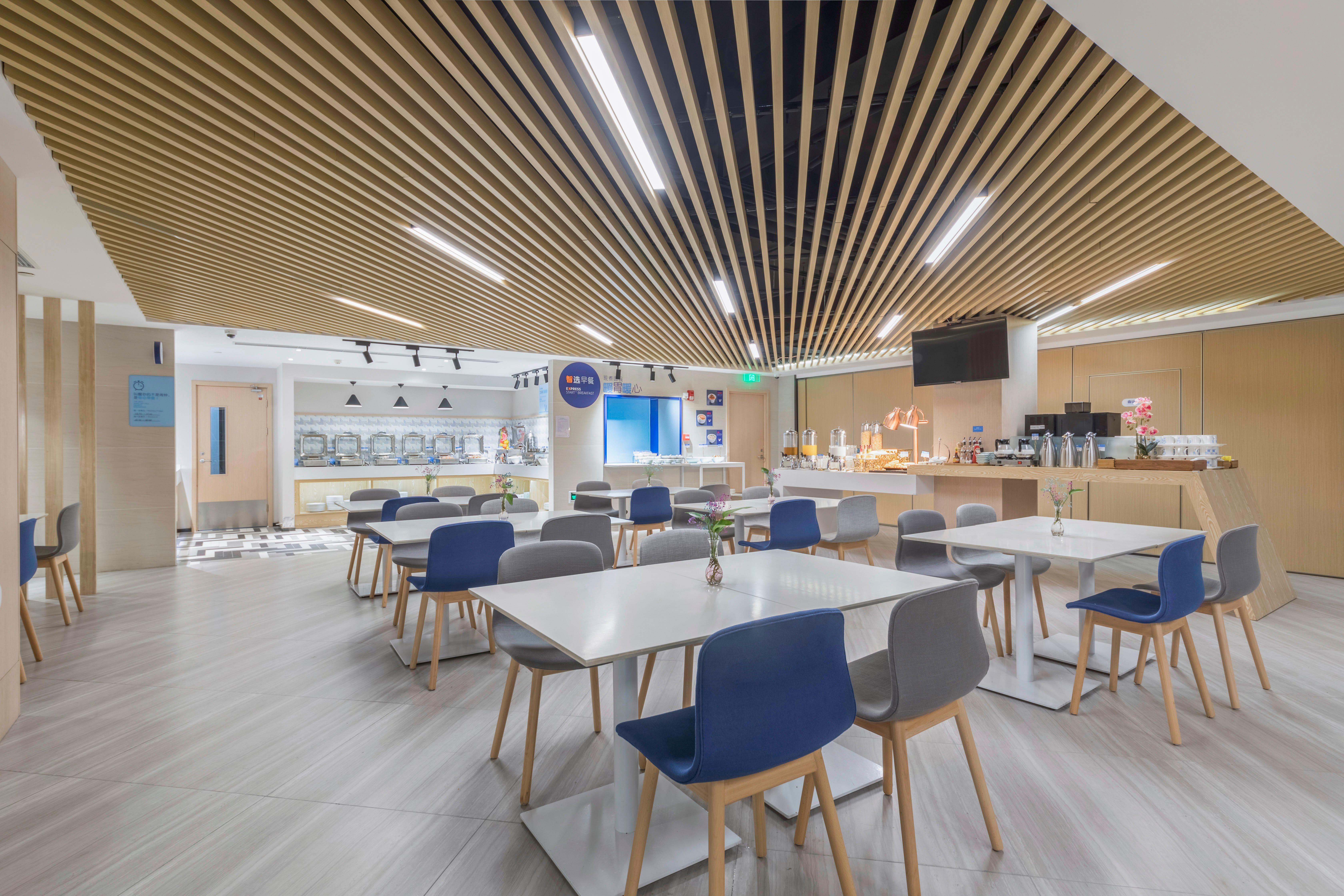 Holiday Inn Express Shanghai Gubei By Ihg エクステリア 写真